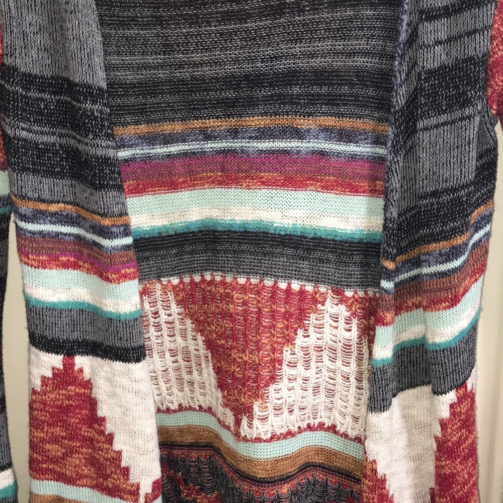 Mudd Patterned Cardigan - Picture 2 of 4